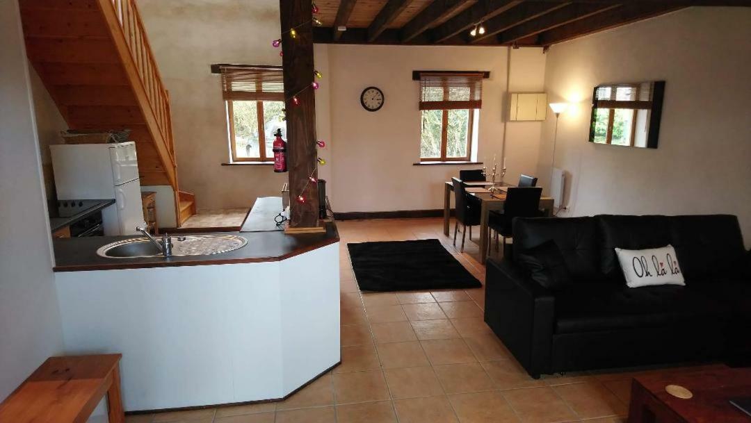 Gite Du Sorbier Le Chalard Exterior photo